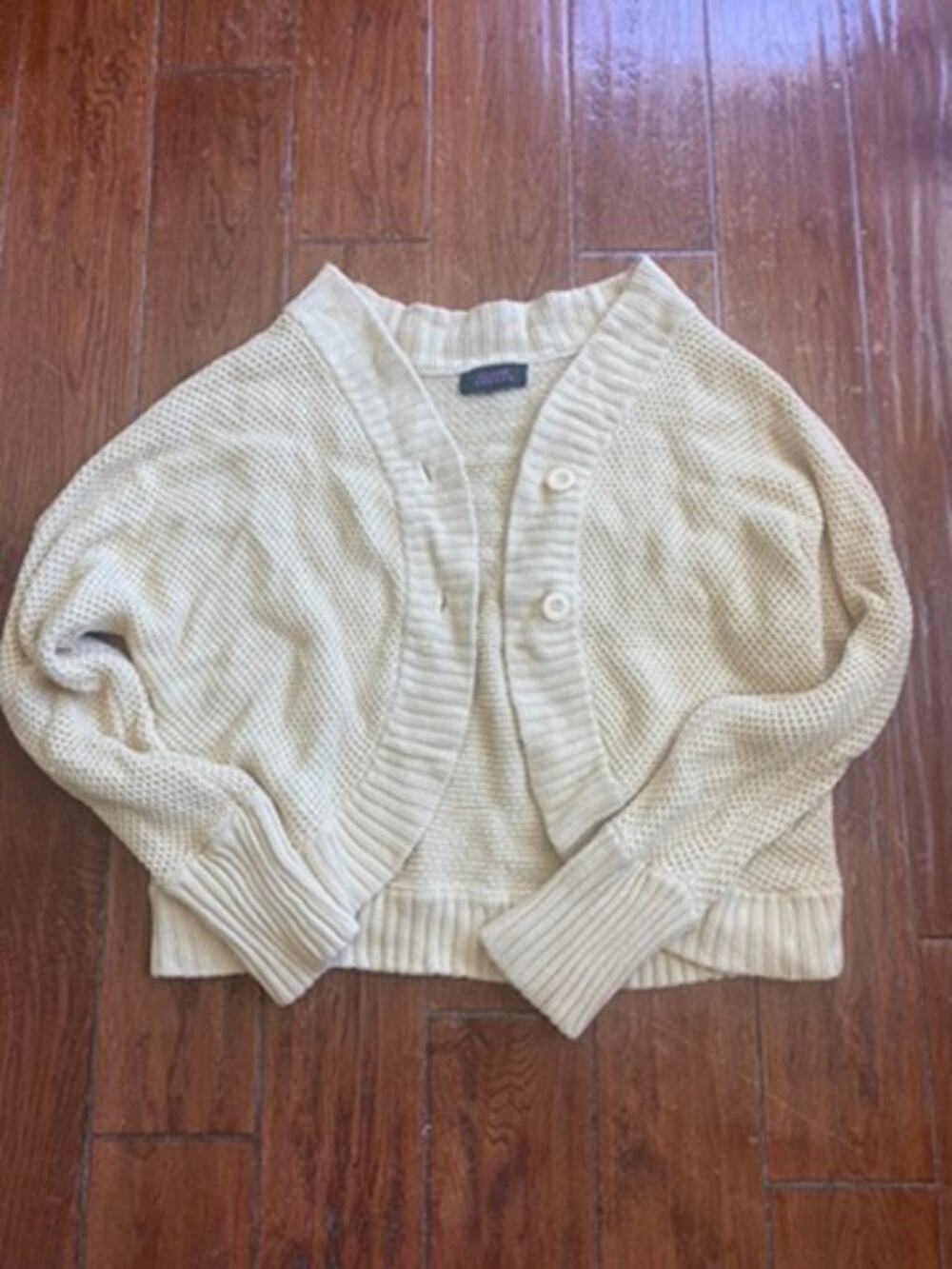 Suzanne Somers Cream Button Up Knit Sweater